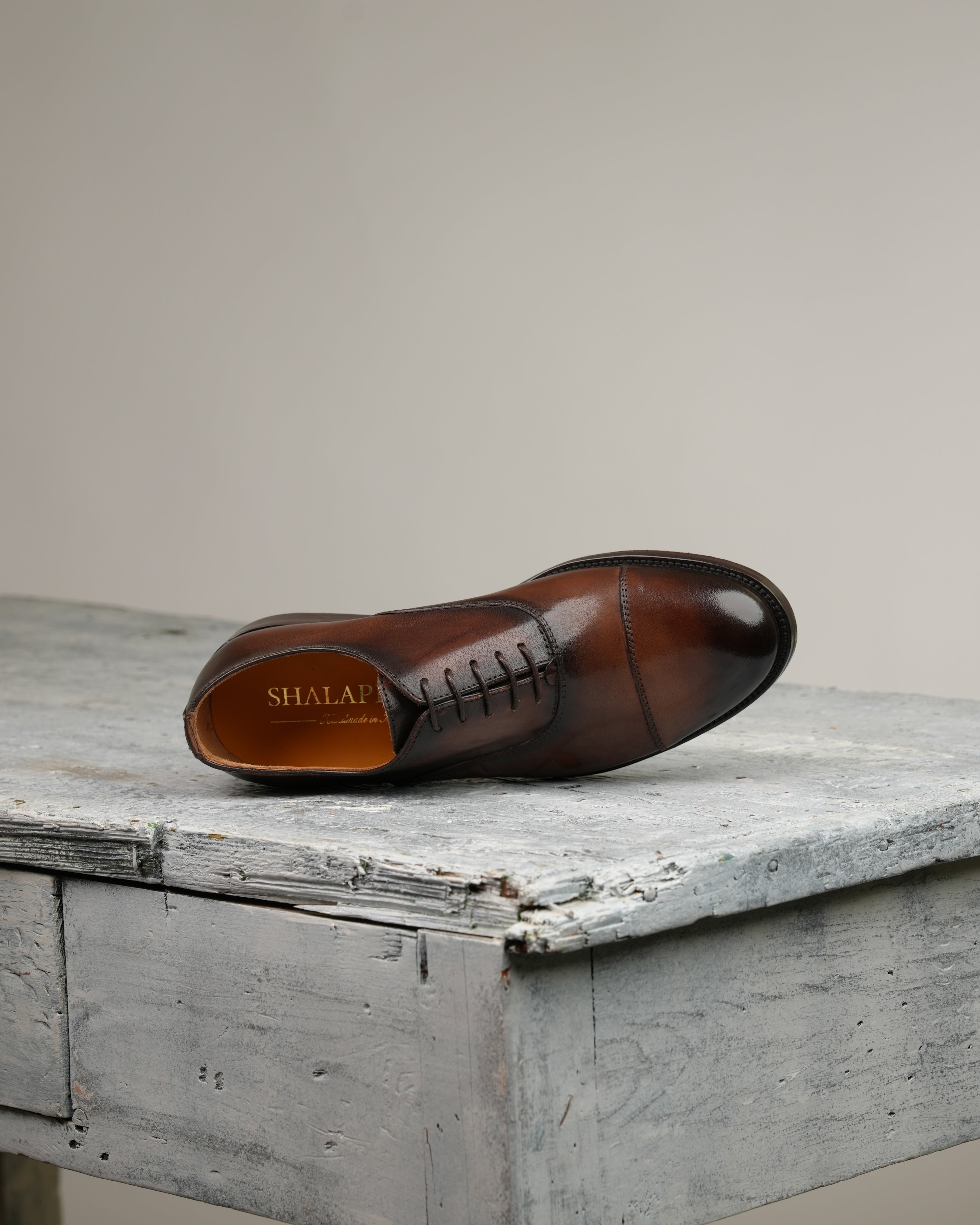 SHALAPI Florence 1.1 oxford clásico para hombre en color marrón