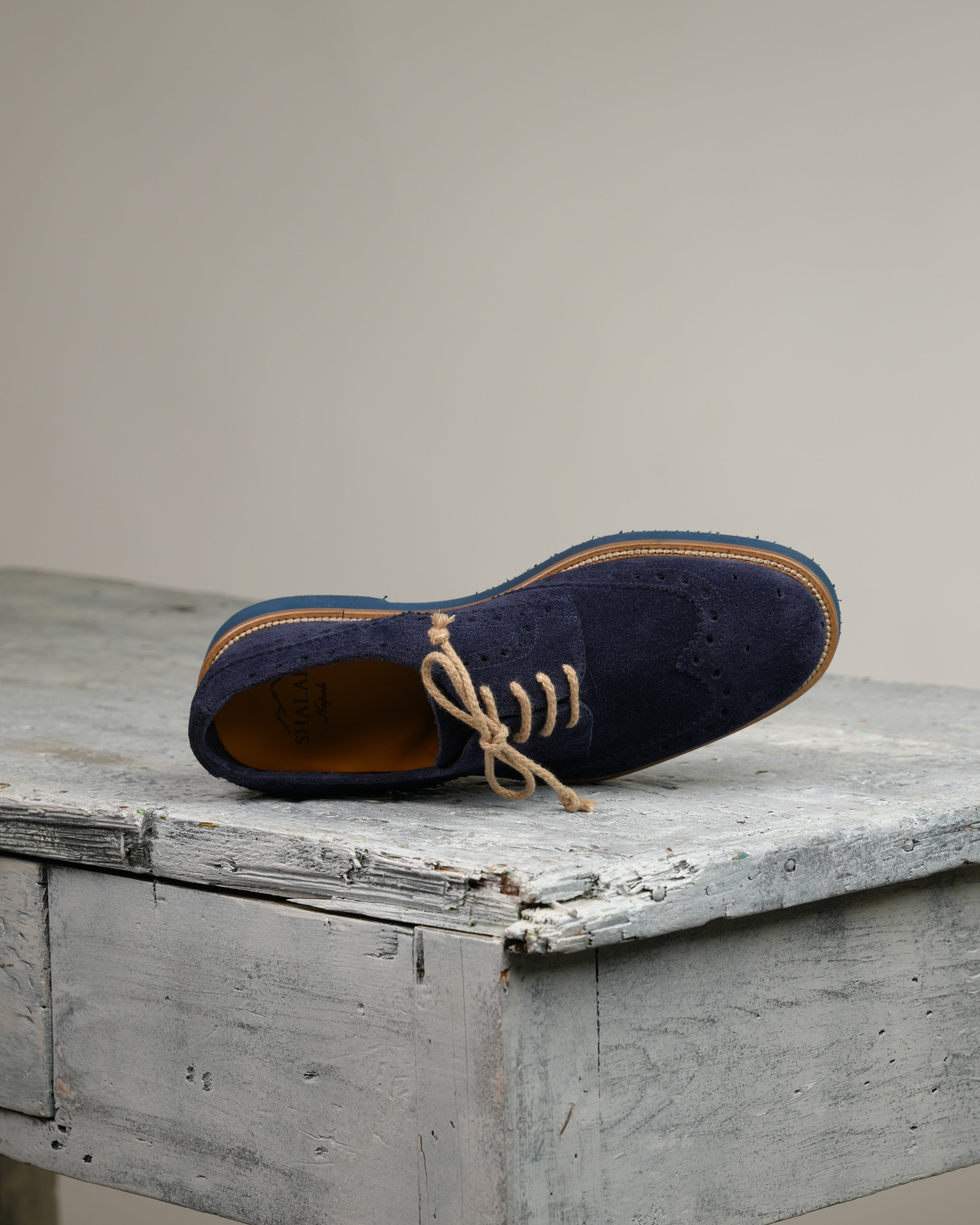 Ponente – Oxford brogue in camoscio blu