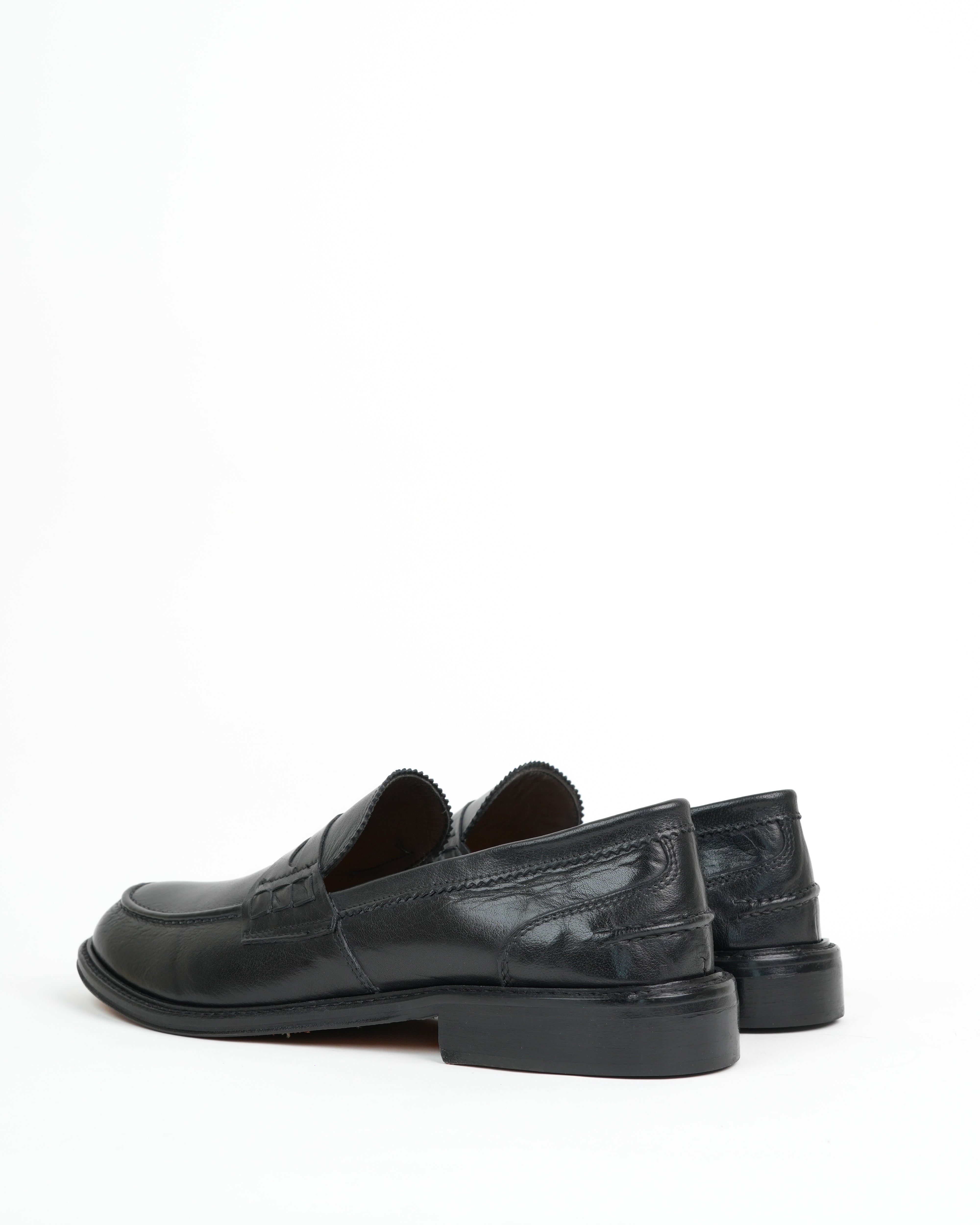 Mocasines SHALAPI Matera 1.1 para hombre en negro búfalo
