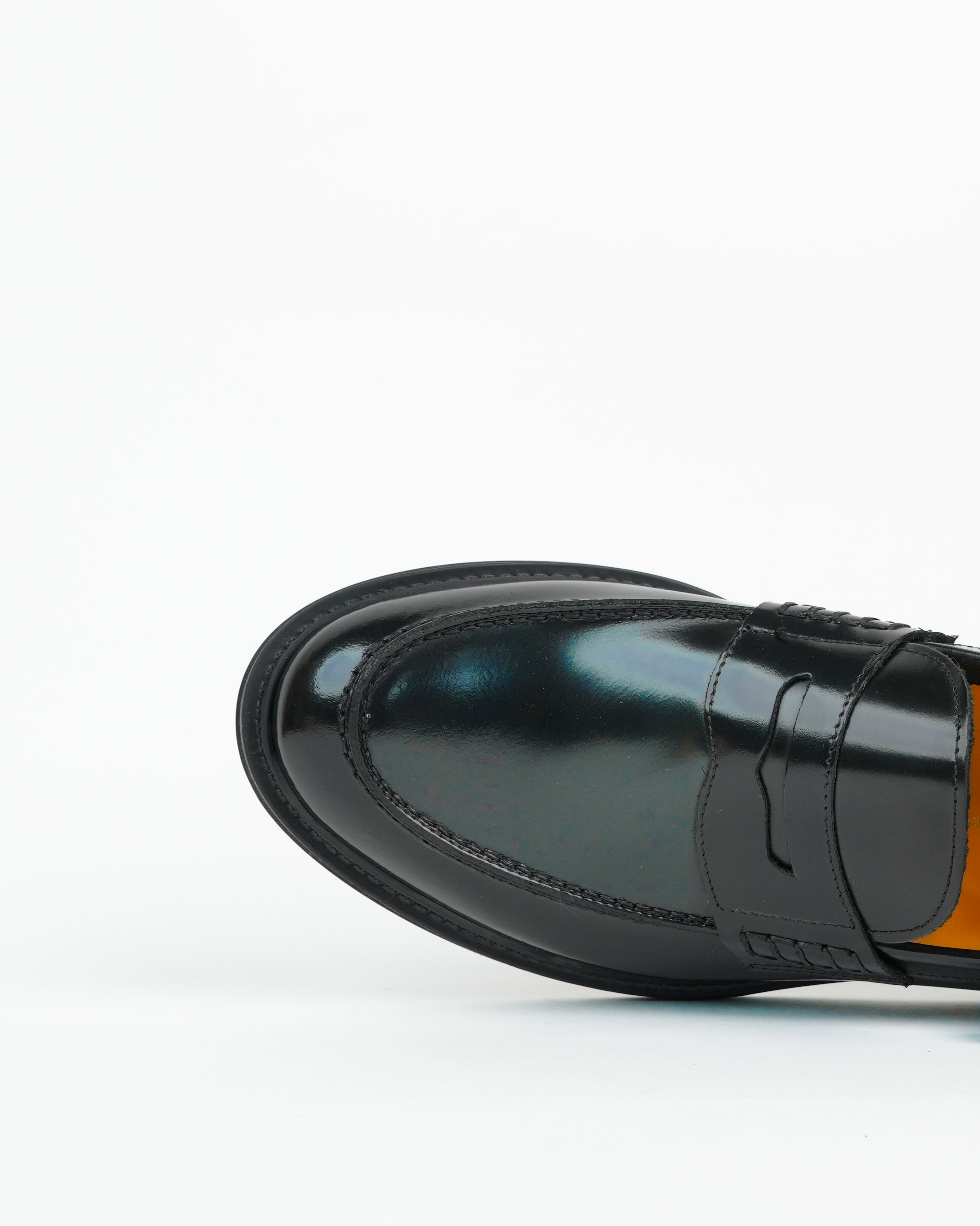 Mocasines SHALAPI Chester 1.1 para hombre en negro brillante