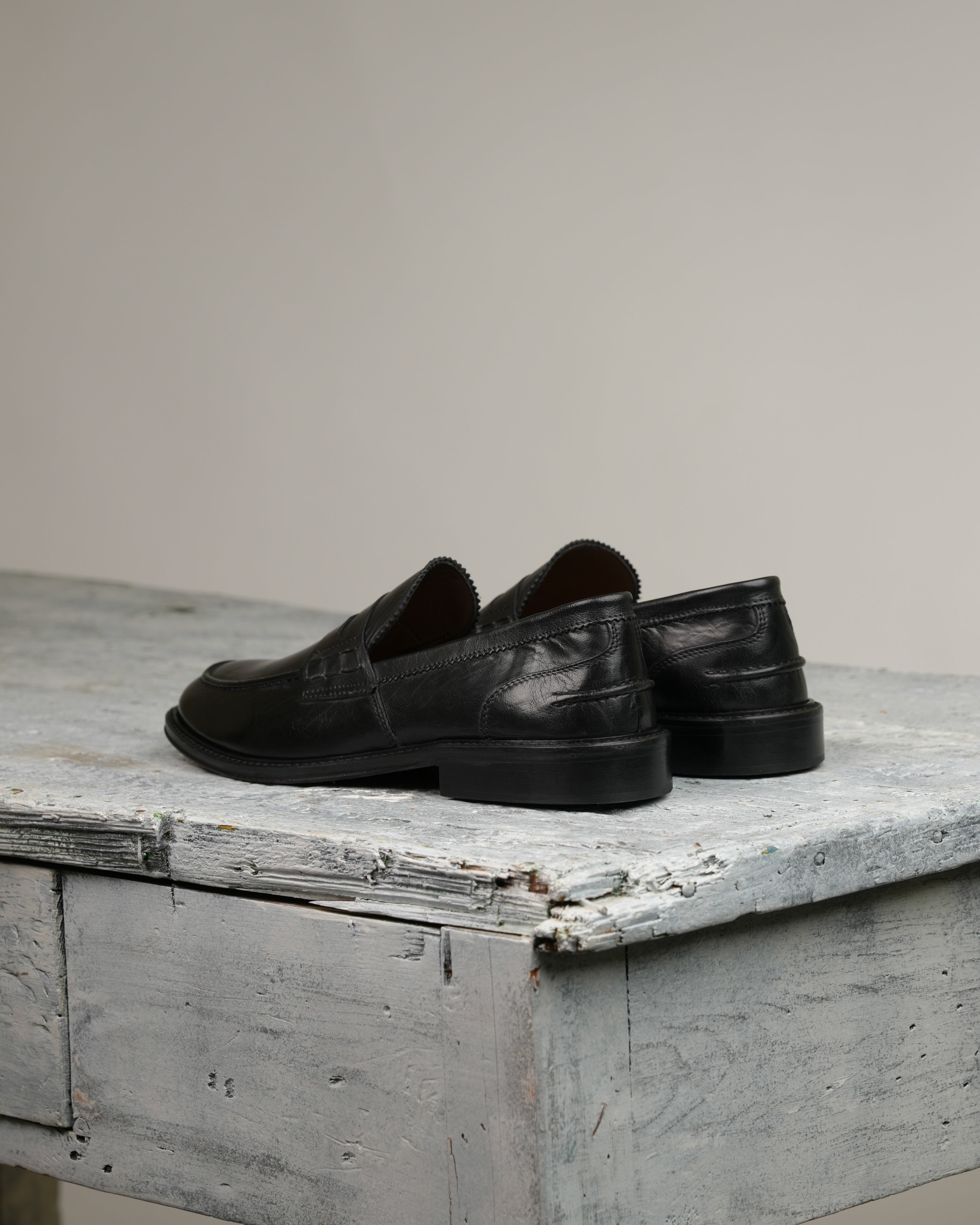 SHALAPI Matera 1.1 penny loafers for men in buffalo black